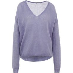 CLOSED Sweter cornflower. Fioletowe bluzy damskie CLOSED, xl, bez wzorów, z wełny, bez rękawów, bez kaptura. Za 749,00 zł.