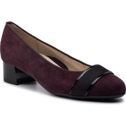Półbuty ARA - 12-16635-05 Brunello/Schwarz. Czerwone półbuty damskie ara, na co dzień, bez wzorów, ze skóry, eleganckie, bez obcasa, na obcasie, bez zapięcia. Za 349,00 zł.