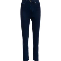 Jeansy Regular Fit TOMMY HILFIGER WW0WW25218. Niebieskie jeansy damskie TOMMY HILFIGER. W wyprzedaży za 299,00 zł.