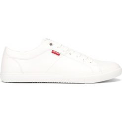 Levi's Woods Tenisówki Biały. Białe trampki męskie Levi's®, bez wzorów, z materiału, bez zapięcia. Za 283,95 zł.