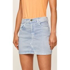 Pepe Jeans - Spódnica jeansowa Dani. Spódniczki damskie Pepe Jeans, na co dzień, s, bez wzorów, z elastanu, casualowe, mini, proste. W wyprzedaży za 249,90 zł.
