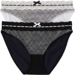 Figi (2 pary) bonprix czarno-biały. Czarne figi damskie marki bonprix, w koronkowe wzory, z koronki. Za 45,98 zł.