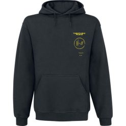 Twenty One Pilots Title Bluza z kapturem czarny. Czarne bluzy męskie marki Twenty One Pilots, l, z nadrukiem, z kapturem. Za 184,90 zł.