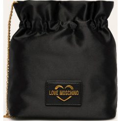 Love Moschino - Torebka. Czarne kuferki damskie Love Moschino, w paski, ze skóry ekologicznej, na ramię, małe, z aplikacjami. W wyprzedaży za 299,90 zł.