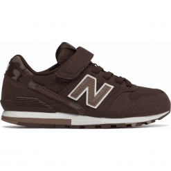 New Balance KV996C3Y. Brązowe buciki niemowlęce dziewczęce marki New Balance, z materiału, na sznurówki. W wyprzedaży za 149,99 zł.