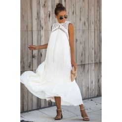 Sukienka AGARNA WHITE. Białe sukienki damskie Sukienka AGARNA WHITE, s, bez wzorów, bez kołnierzyka, bez rękawów, długie. W wyprzedaży za 109,00 zł.
