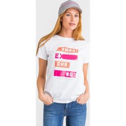 T-SHIRT LIU JO. Białe t-shirty damskie l, z materiału. Za 259,00 zł.