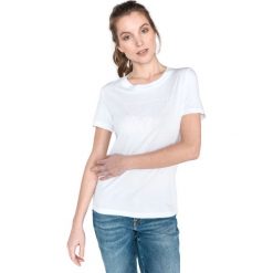 Guess Koszulka Biały. Białe koszulki damskie Guess, xs, z nadrukiem, z bawełny, bez kołnierzyka, z krótkim rękawem. Za 180,95 zł.