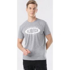 Szara Koszulka Doreave. Szare koszulki męskie Born2be, xl, bez wzorów, bez kołnierzyka, bez rękawów. W wyprzedaży za 34,99 zł.