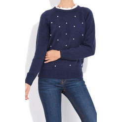 Sweter w kolorze granatowym. Niebieskie swetry klasyczne damskie marki William de Faye, z kaszmiru, z dekoltem na plecach. W wyprzedaży za 136,95 zł.
