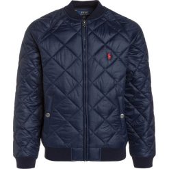 Polo Ralph Lauren BBALL OUTERWEAR Kurtka zimowa french navy. Niebieskie kurtki męskie Polo Ralph Lauren, na zimę, z poliesteru. W wyprzedaży za 377,30 zł.