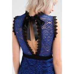 Sukienki hiszpanki: WAL G. DRESS WITH CUT OUT BACK Sukienka koktajlowa royal blue