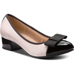 Półbuty CAPRICE - 9-22305-20 Rose Multi 503. Czarne creepersy damskie Caprice, z materiału, na obcasie. W wyprzedaży za 169,00 zł.