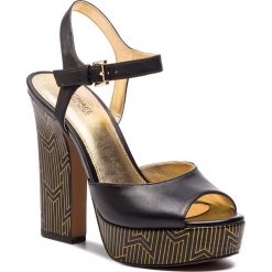 Sandały MICHAEL MICHAEL KORS - Bennett Platform 40R9BTHS5L Black. Czarne klapki damskie marki MICHAEL Michael Kors, z aplikacjami, ze skóry, bez obcasa, na obcasie. Za 819,00 zł.