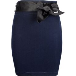 Guess Spódnica "Denim Skirt". Spódniczki damskie Guess, z aplikacjami, z denimu, z podwyższonym stanem, dopasowane. Za 199,00 zł.