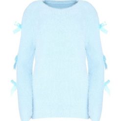 Jasnoniebieski Sweter Lucky Luck. Niebieskie swetry klasyczne damskie marki other, na jesień, uniwersalny. Za 49,99 zł.