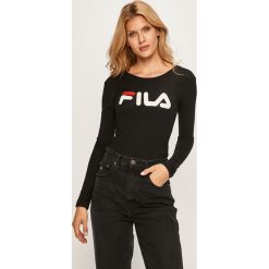 Fila - Longsleeve. Czarne bluzki damskie Fila, s, z nadrukiem, z elastanu, z okrągłym kołnierzem. W wyprzedaży za 119,90 zł.