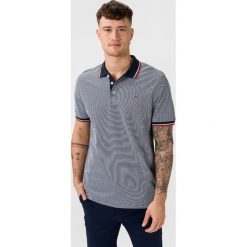 Jack & Jones Win Blu. Polo Koszulka Niebieski. Niebieskie podkoszulki męskie Jack & Jones, s, bez wzorów, z bawełny, bez rękawów. Za 109,95 zł.