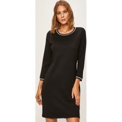 Answear - Sukienka. Czarne sukienki damskie ANSWEAR, na co dzień, s, bez wzorów, z elastanu, casualowe, z okrągłym kołnierzem, z długim rękawem, długie, mini, proste. W wyprzedaży za 59,90 zł.