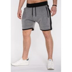 KRÓTKIE SPODENKI MĘSKIE DRESOWE P516 - GRAFITOWE. Szare spodenki dresowe męskie marki Ombre Clothing, s, krótkie. Za 39,20 zł.