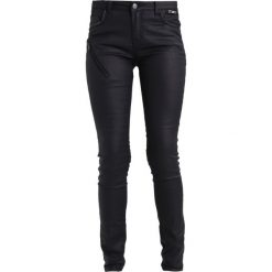 Culture JAKOBA Jeansy Slim Fit black. Czarne jeansy damskie marki Culture. W wyprzedaży za 215,40 zł.