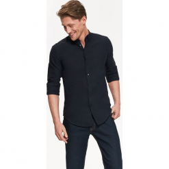 KOSZULA DŁUGI RĘKAW MĘSKA SLIM FIT. Czarne koszule męskie marki Top Secret, na zimę, m, bez wzorów, klasyczne, z klasycznym kołnierzykiem, z długim rękawem. W wyprzedaży za 59,99 zł.