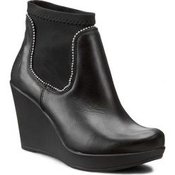 Botki KARINO - 1432/076-P Czarny. Czarne buty zimowe damskie marki Karino, ze skóry. W wyprzedaży za 219,00 zł.