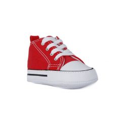 Kapcie niemowlęce Dziecko Converse FIRST STAR RED. Czerwone buciki niemowlęce marki Converse, bez zapięcia. Za 127,03 zł.