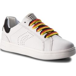 Sneakersy GEOX - J Djrock B. C J825VC 043BC C0404 S White/Black. Białe półbuty dziewczęce Geox, na sznurówki. W wyprzedaży za 169,00 zł.
