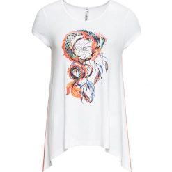T-shirt z nadrukiem bonprix biały z nadrukiem. Białe t-shirty damskie bonprix, z nadrukiem, z kontrastowym kołnierzykiem. Za 21,99 zł.