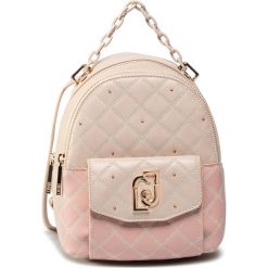 Plecak LIU JO - S Backpack NA0087 E0015 Cameo Rose/N B3727. Brązowe plecaki damskie Liu Jo, bez wzorów, ze skóry ekologicznej, klasyczne. W wyprzedaży za 419,00 zł.