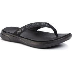 Japonki NEW BALANCE - SWT340K1 Black. Czarne klapki damskie New Balance, bez wzorów, ze skóry ekologicznej, bez obcasa. W wyprzedaży za 99,00 zł.