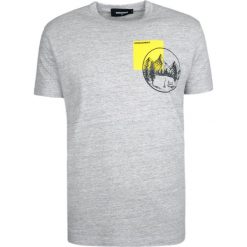 Dsquared2 T-shirt. T-shirty męskie Dsquared2, z nadrukiem, z okrągłym kołnierzem. Za 489,00 zł.