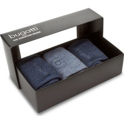 Zestaw 3 par wysokich skarpet męskich BUGATTI - 6762X Light Denim 434. Niebieskie skarpetki męskie Bugatti, bez wzorów, z elastanu. Za 42,80 zł.