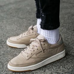 Buty Reebok Club C 85 Diamond "Oatmeal" (BD4426). Buty sportowe damskie Reebok. Za 199,99 zł.