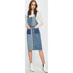 Noisy May - Sukienka. Niebieskie sukienki damskie Noisy May, na co dzień, s, bez wzorów, z bawełny, casualowe, bez kołnierzyka, bez rękawów, mini, proste. Za 219,90 zł.