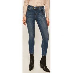 Answear - Jeansy. Niebieskie jeansy damskie ANSWEAR, s. W wyprzedaży za 129,90 zł.