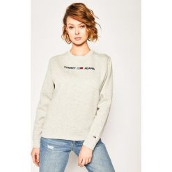 Bluza Tommy Jeans Essential Logo DW0DW07976. Szare bluzy damskie Tommy Jeans, m, bez wzorów, z bawełny, bez rękawów, bez kaptura. W wyprzedaży za 249,00 zł.