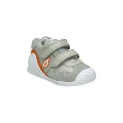 Buty Dziecko Biomecanics 192146 B. Szare trampki dziewczęce Biomecanics, bez wzorów, bez zapięcia. Za 263,69 zł.