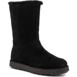 Buty UGG - W Classic Short Blvd 1108146 Blk. Czarne kozaki damskie Ugg, z wełny, bez zapięcia. Za 939,00 zł.