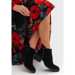 Czarne Botki Skimpy Road. Czarne botki damskie Renee, za kostkę, bez obcasa, na obcasie, bez zapięcia. Za 119,99 zł.