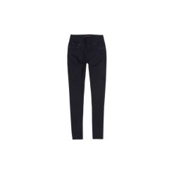 Spodnie damskie legginsy. Czarne legginsy damskie marki TXM. Za 19,99 zł.