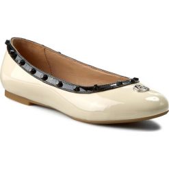Baleriny damskie lakierowane: Baleriny ARMANI JEANS – C5545 18 51 Beige