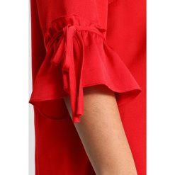 Bluzki asymetryczne: Zizzi MALCAPULCO BLOUSE 3/4 SLEEVE Bluzka tango red