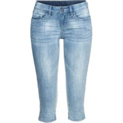 Dżinsy rybaczki z ćwiekami bonprix niebieski "washed". Niebieskie jeansy damskie bonprix. Za 129,99 zł.