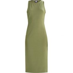 Sukienki: Ivy Park BRANDED DRESS Sukienka z dżerseju moss