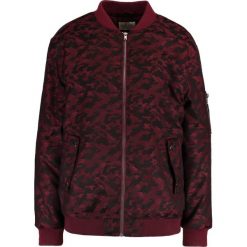 Kurtki damskie: NORR KAY Kurtka Bomber bordeaux