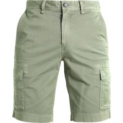 Spodenki i szorty męskie: Tommy Jeans STRAIGHT SOFT CARGO Szorty deep lichen