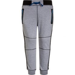 Blue Seven Spodnie treningowe nebel. Szare spodnie dresowe dziewczęce Blue Seven, z bawełny. Za 129,00 zł.