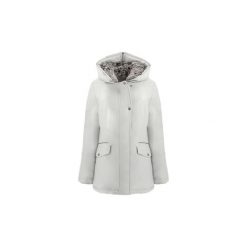 Płaszcze Penn Rich Woolrich F KODIAK PARKA. Białe płaszcze damskie Penn Rich Woolrich, s, bez wzorów. Za 1332,04 zł.